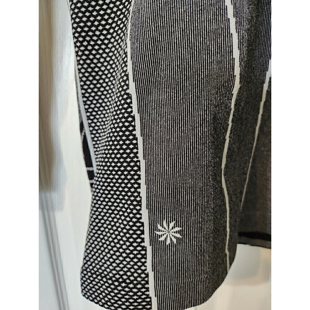 Athleta 1/2 Zip Jacket Hooded Sx XS Grey With Black Floral Accent EUC - Picture 2 of 8